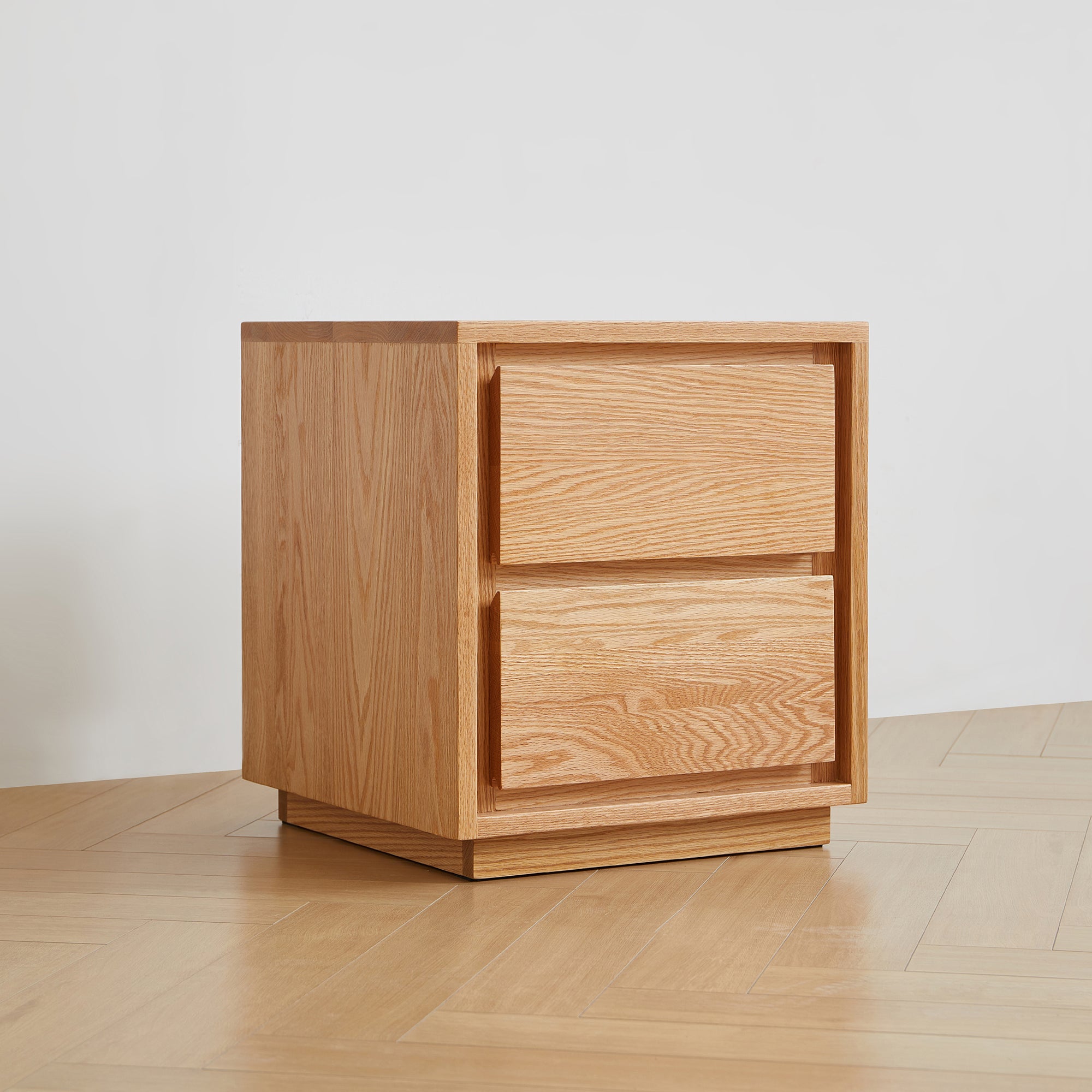 Nibe Bedside Table