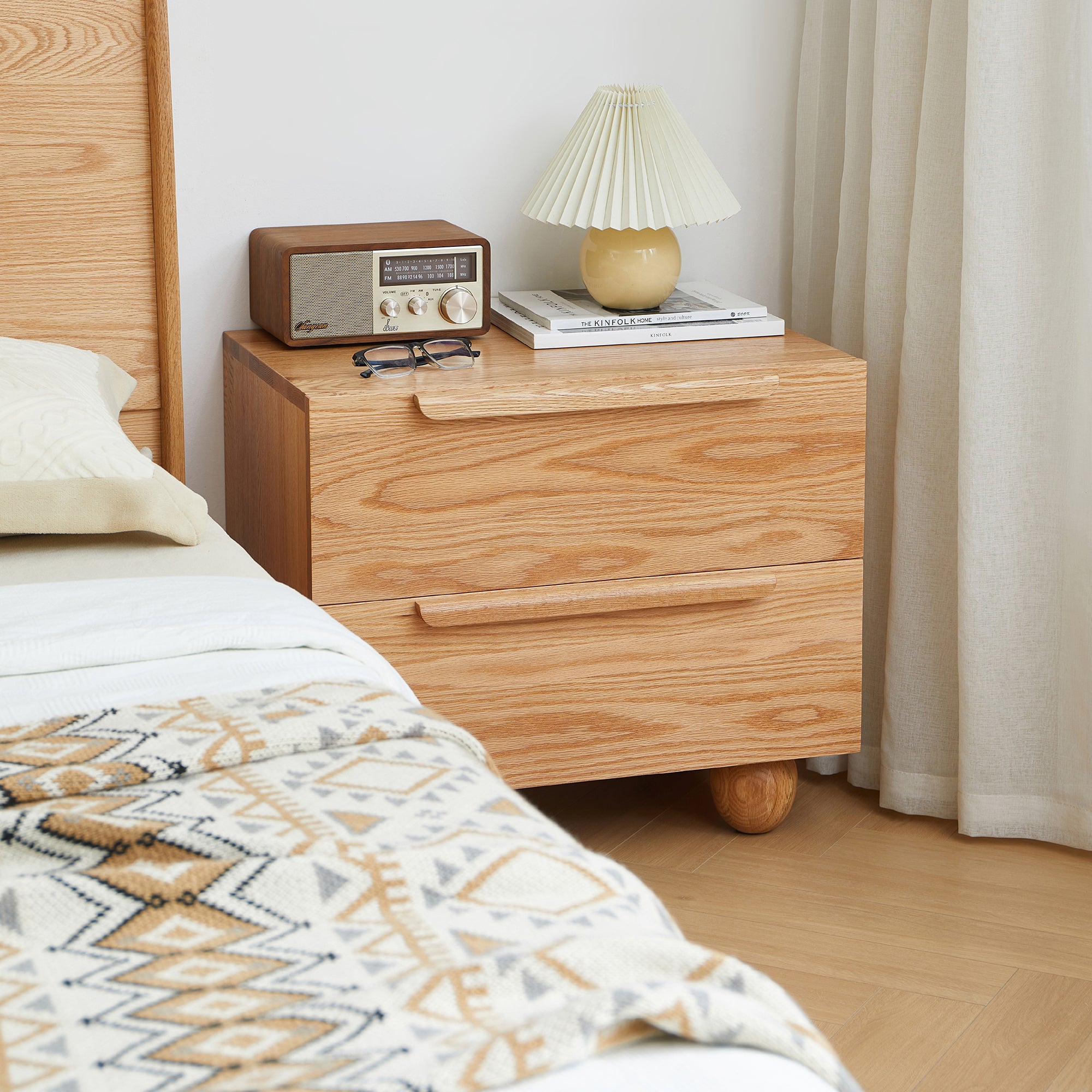 Faaborg Bedside Table