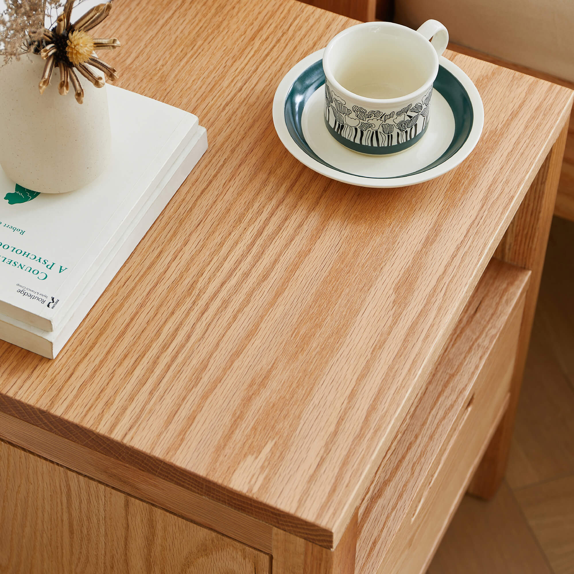 Billund Bedside Table