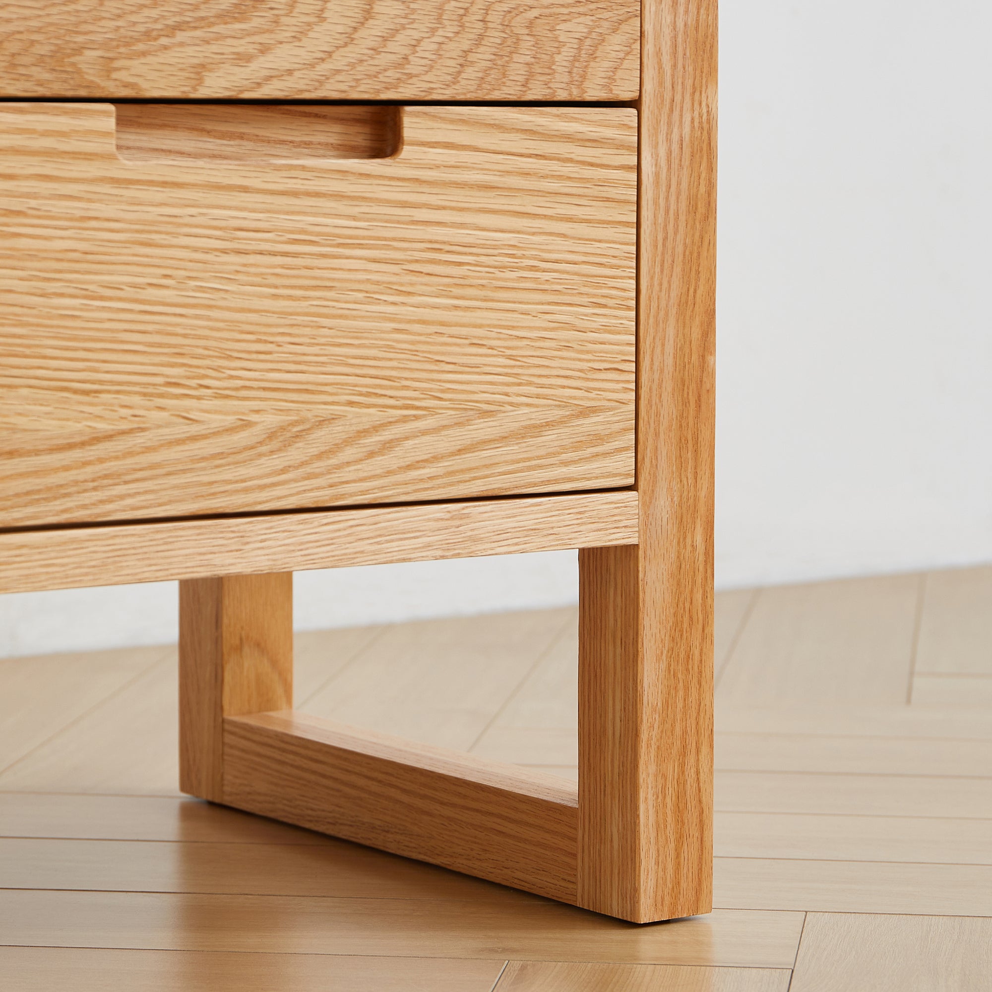 Svendborg Bedside Table