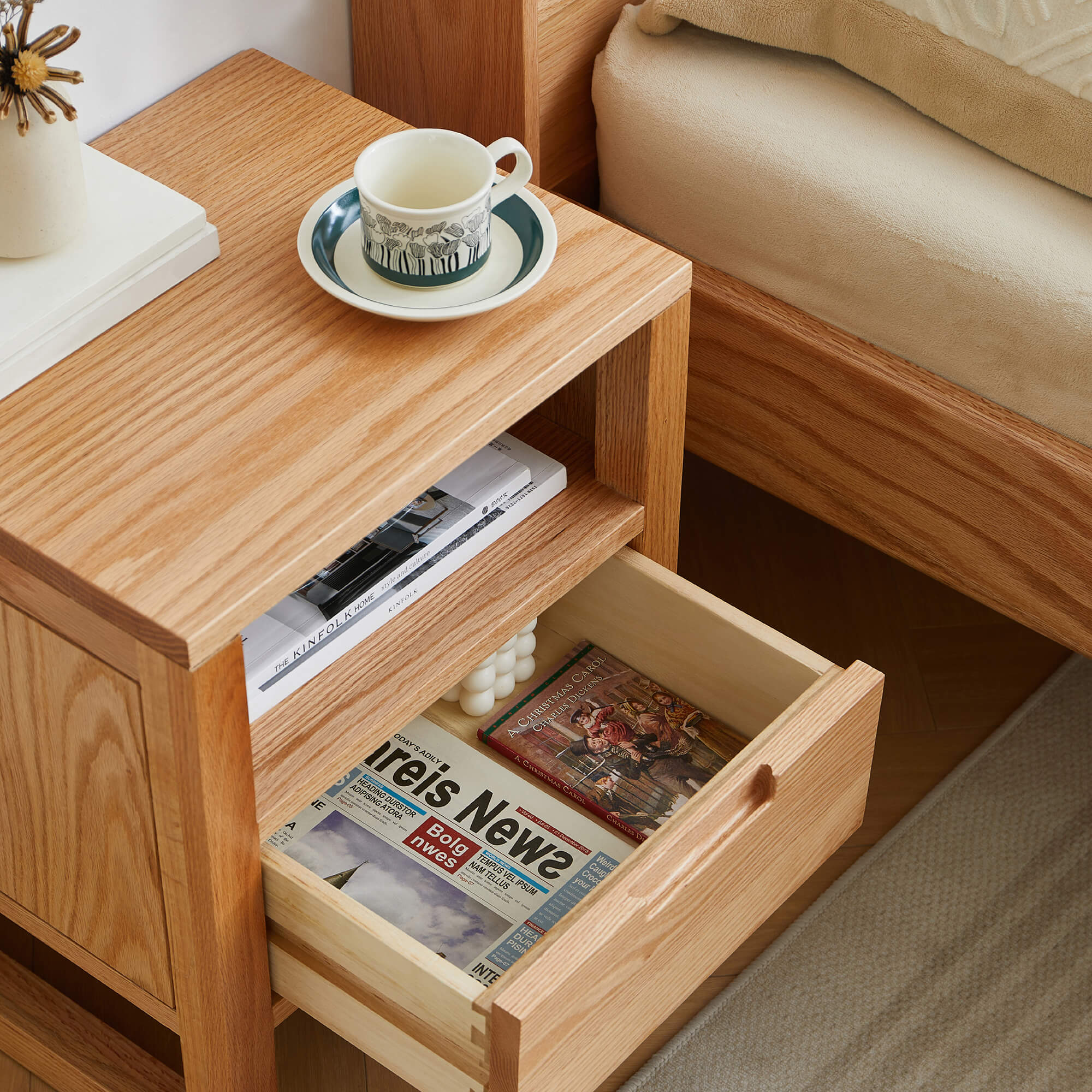Billund Bedside Table