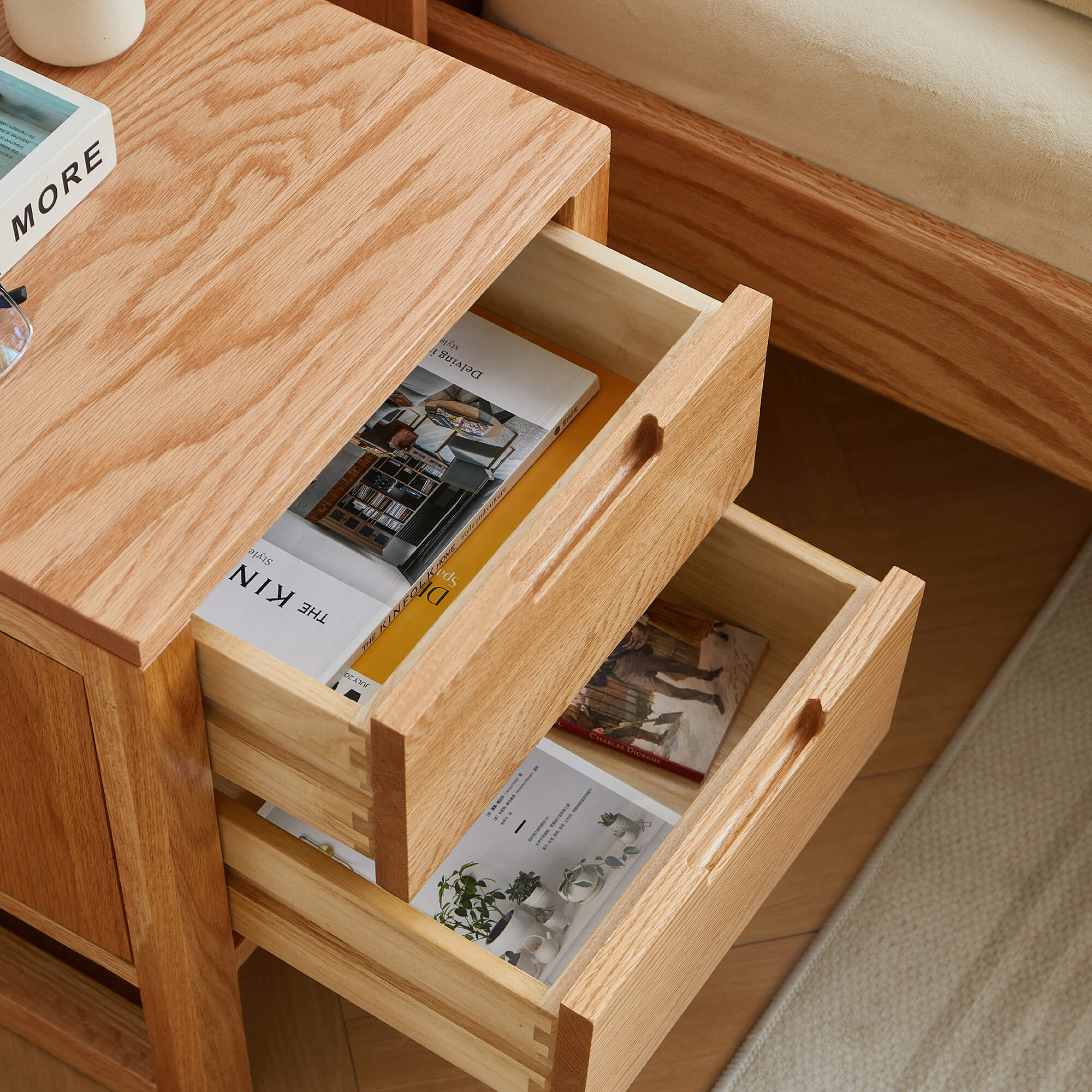 Svendborg Bedside Table