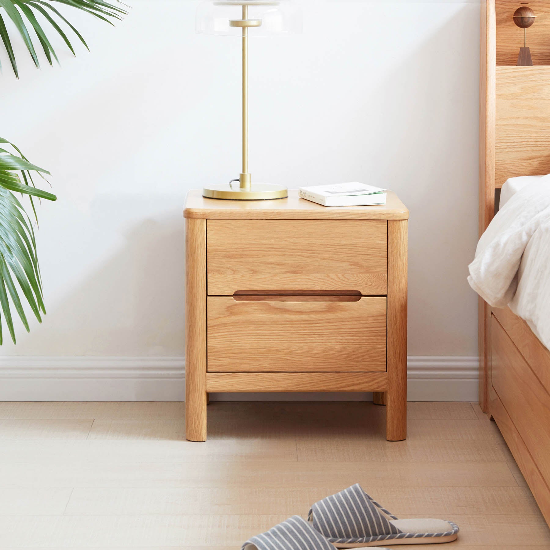 Set of 2 Grenaa Solid Oak Wood Bedside Table