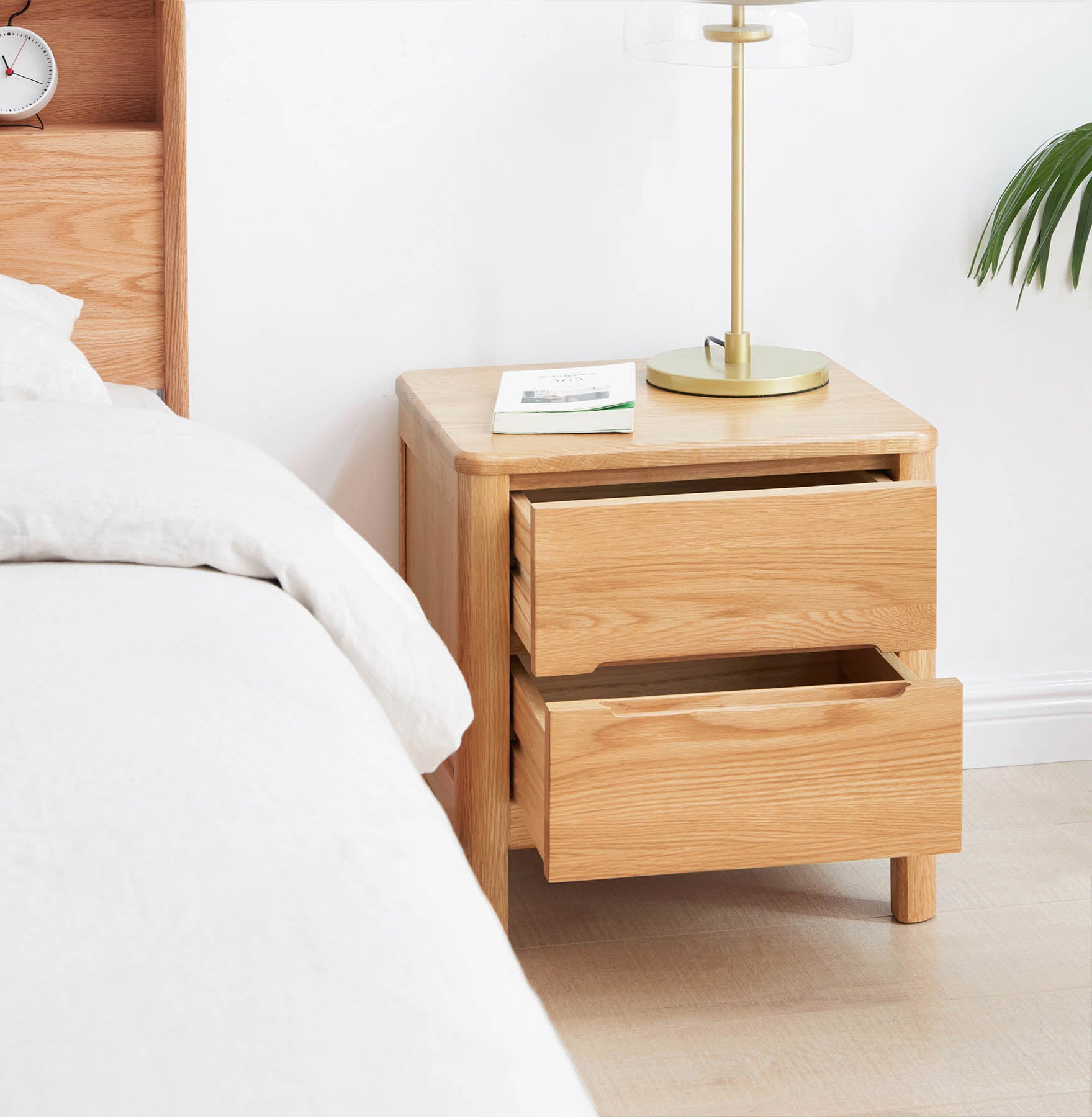 Set of 2 Grenaa Solid Oak Wood Bedside Table