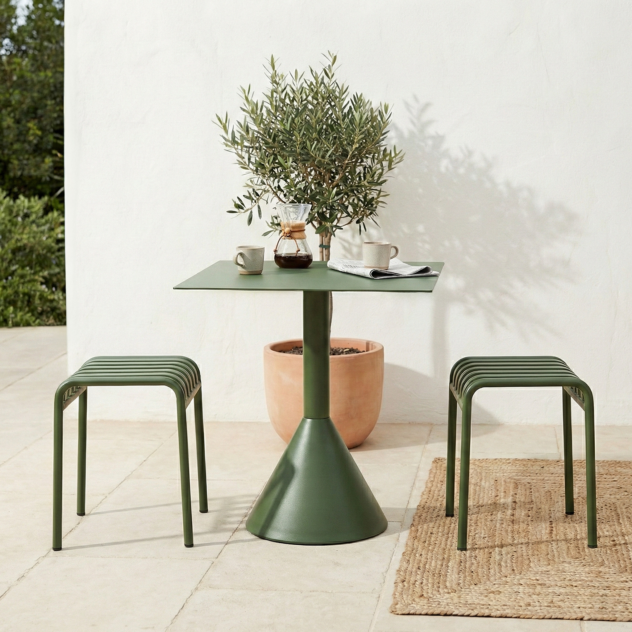 Ishøj Replica Hay Palissade Cone Table & 2 Low Stools Set