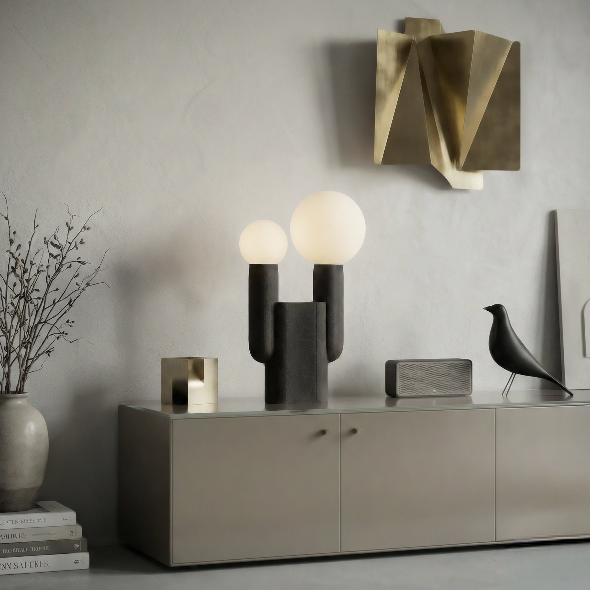 Pilestredet Cactus Resin Table Lamp- Black