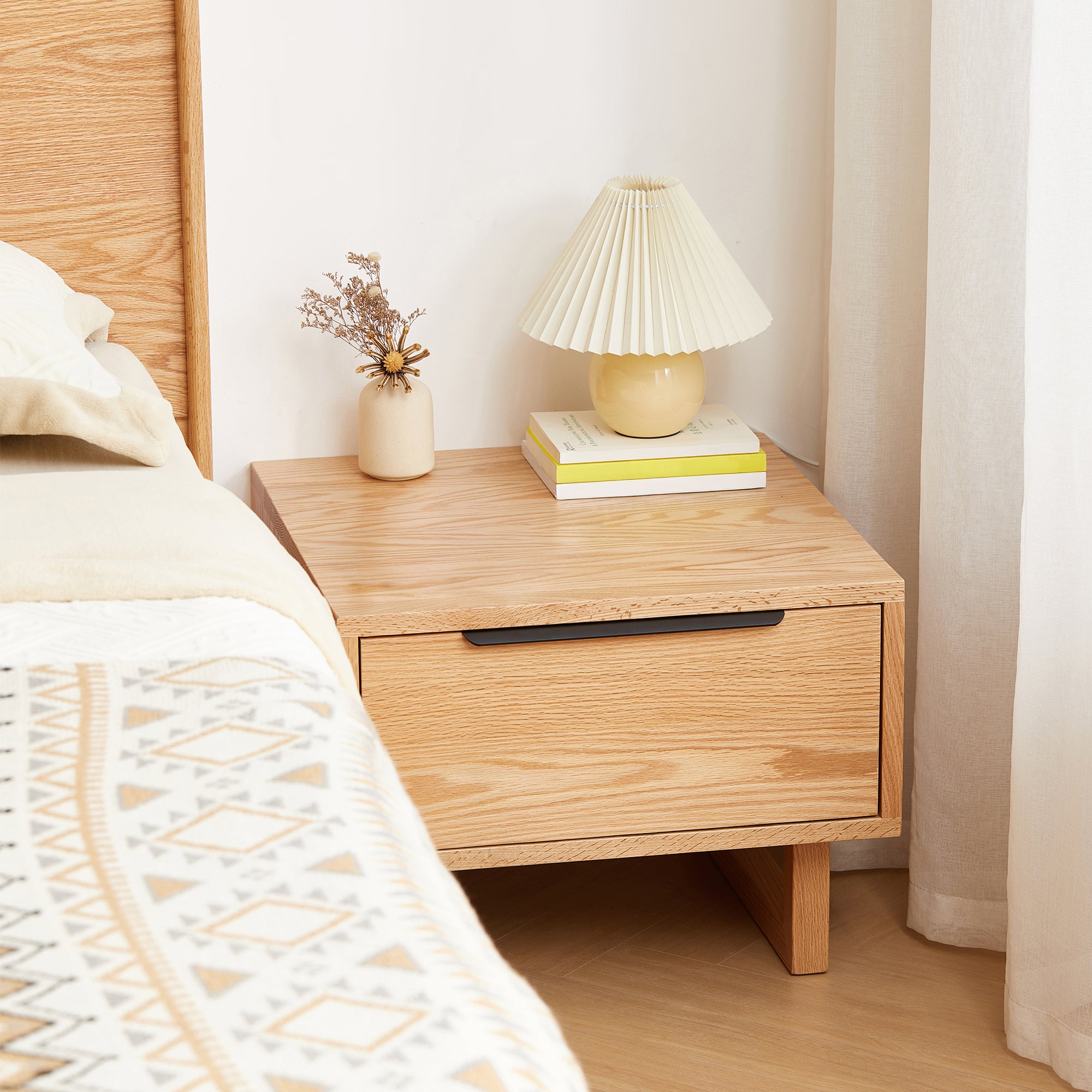 Ringsted Bedside Table