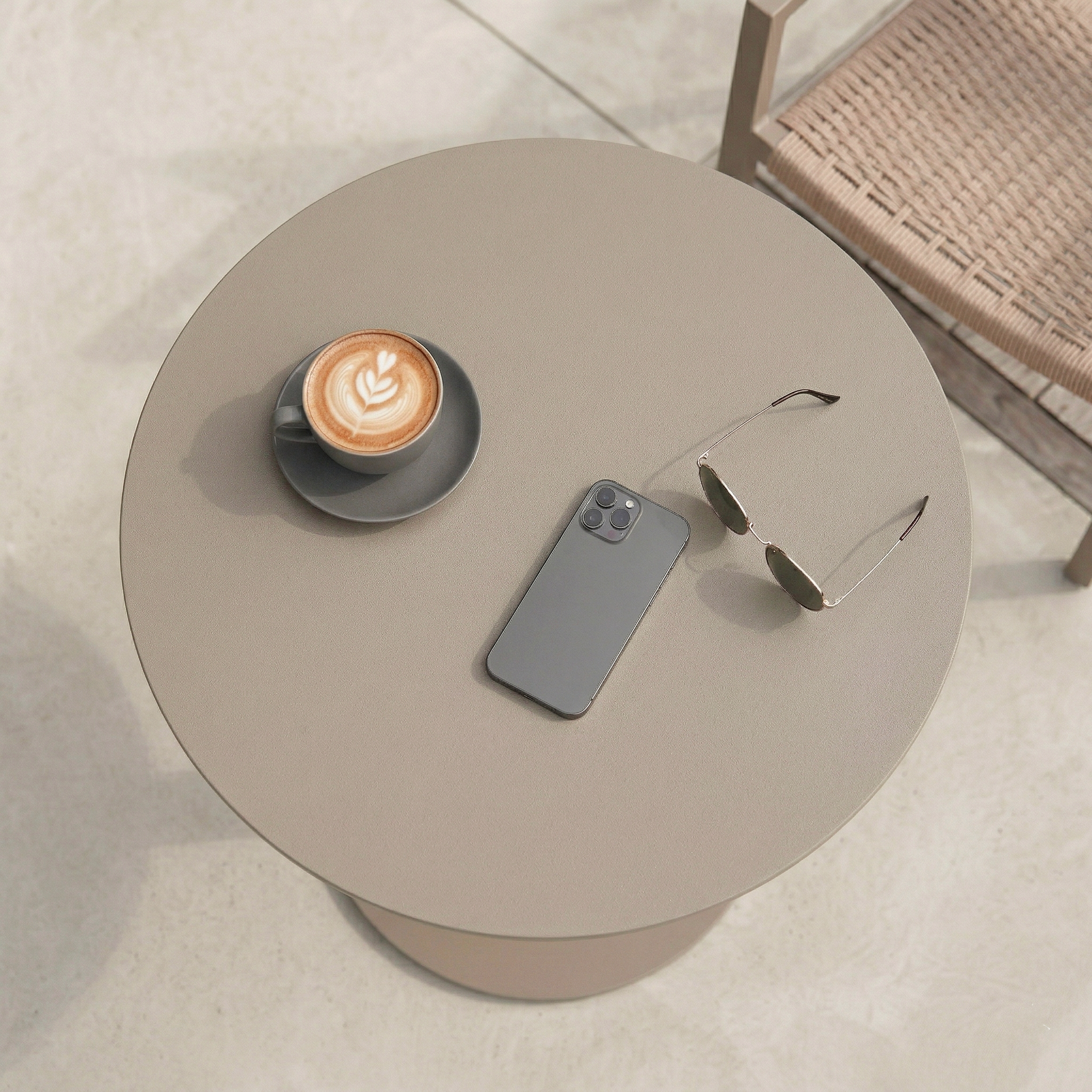 Slagelse Metal Round Side Table