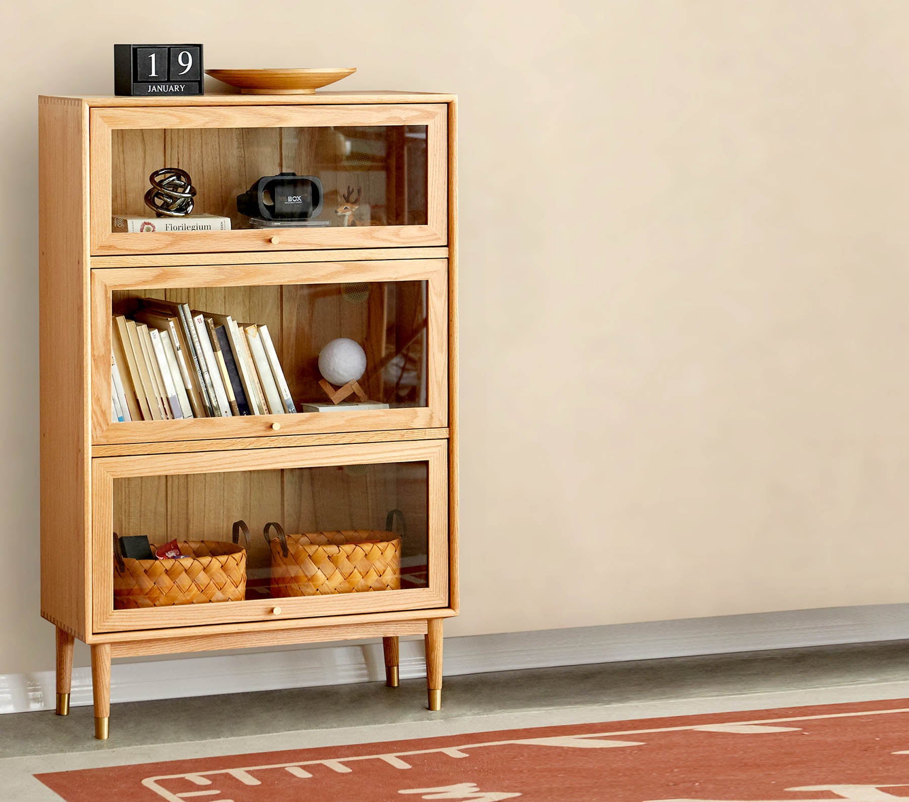 Andaen 3 Shelf Solid Oak Wood Display Cabinet