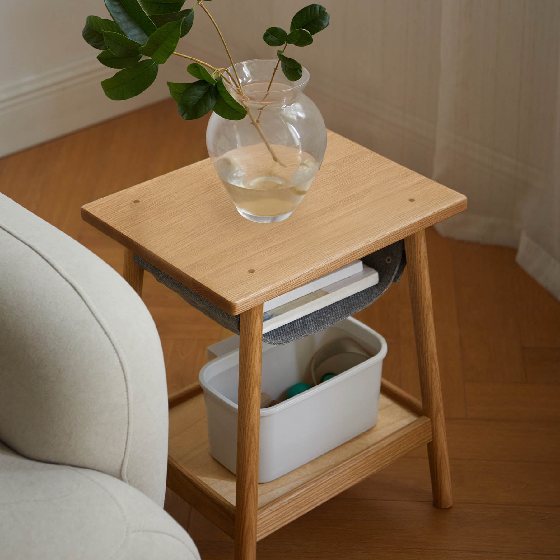 Vadso Solid Oak Side Table