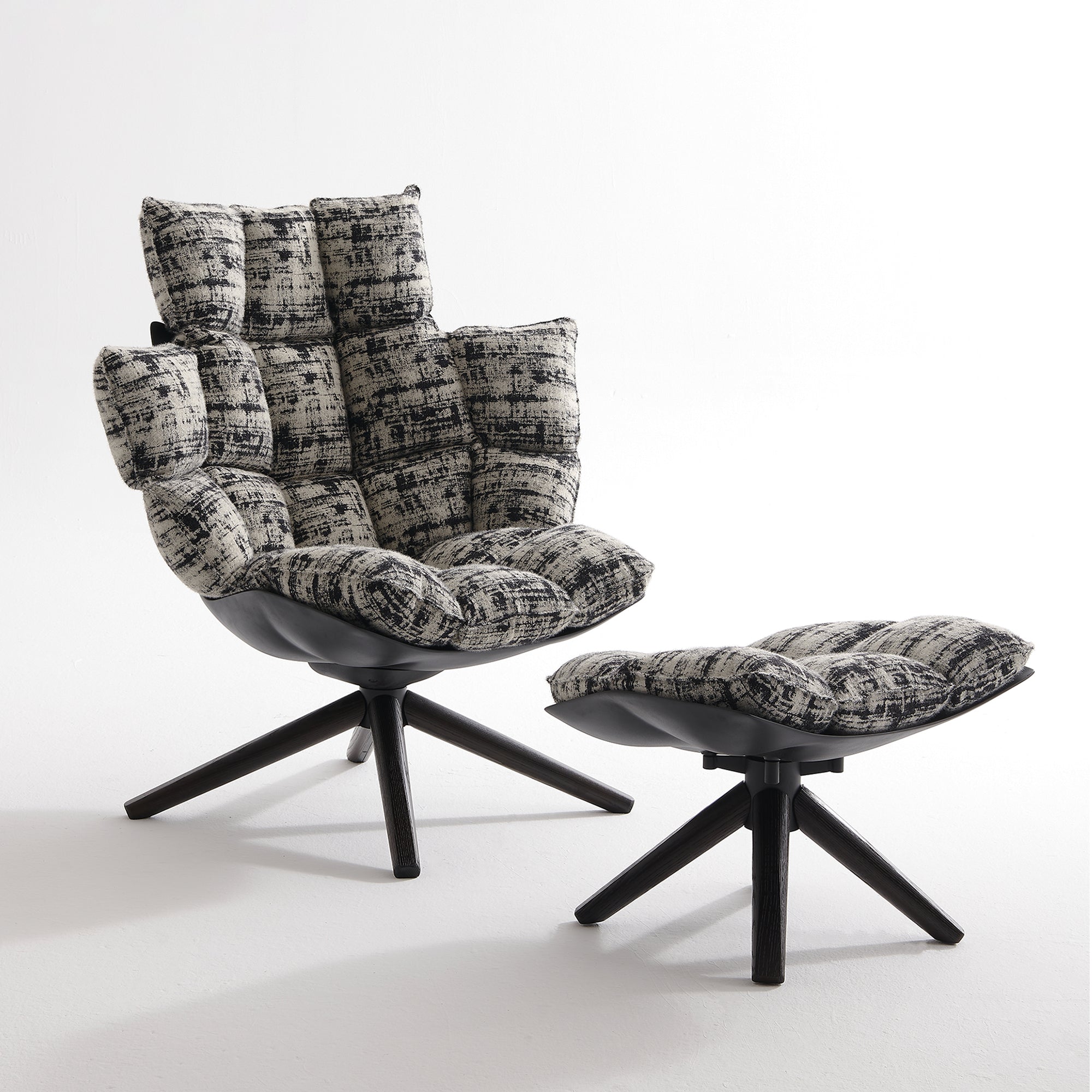 Kiruna Lounge Chair and Foot Stool Set | Replica Husk Chair