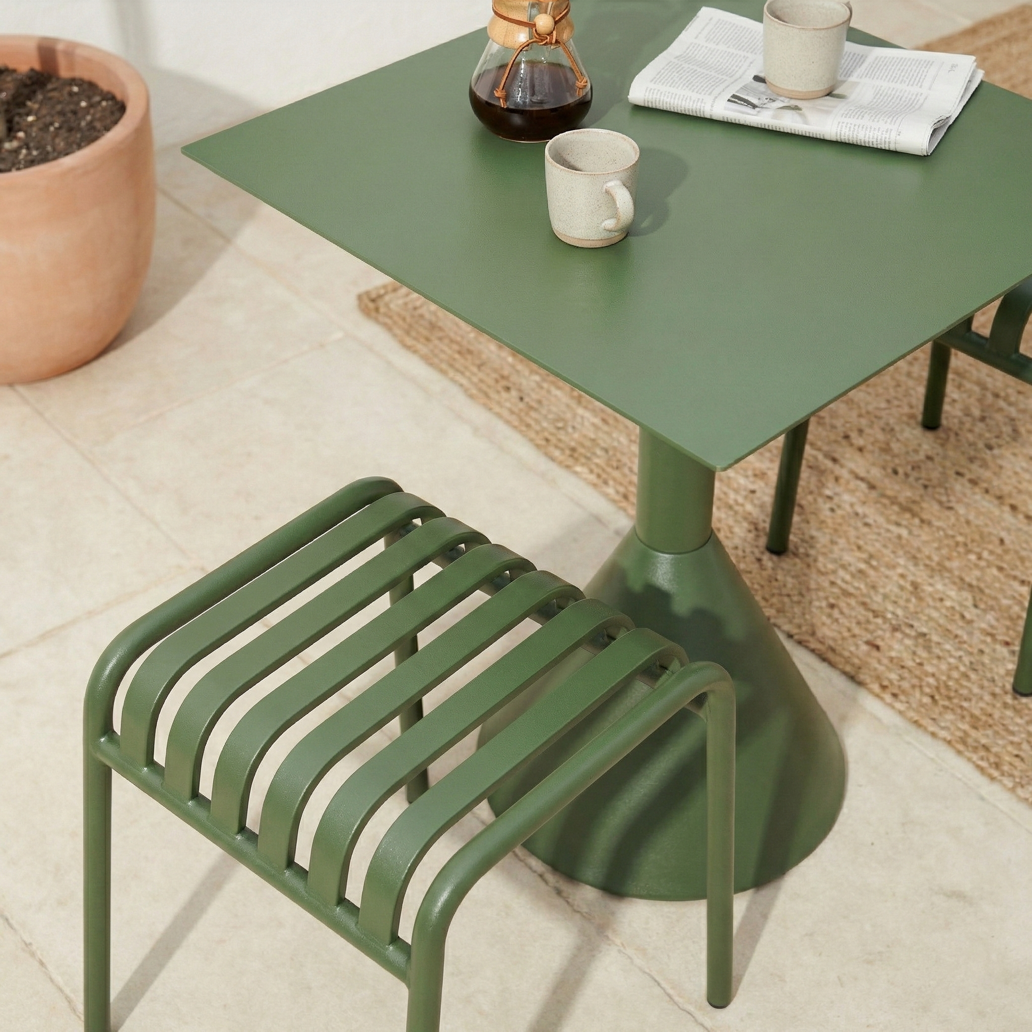 Ishøj Replica Hay Palissade Cone Table & 2 Low Stools Set