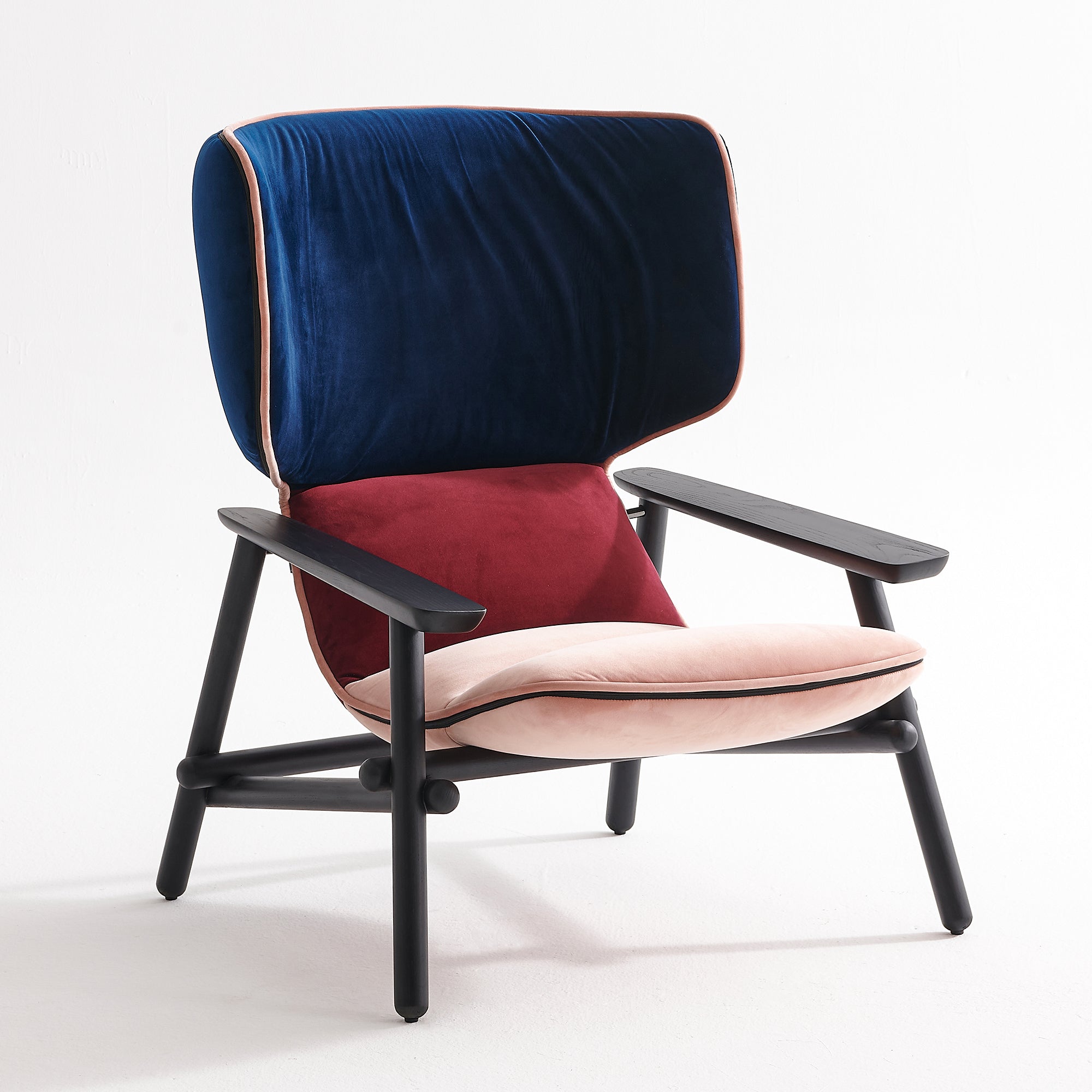 Örebro Wing Armchair | Replica Lilo Wing Chair