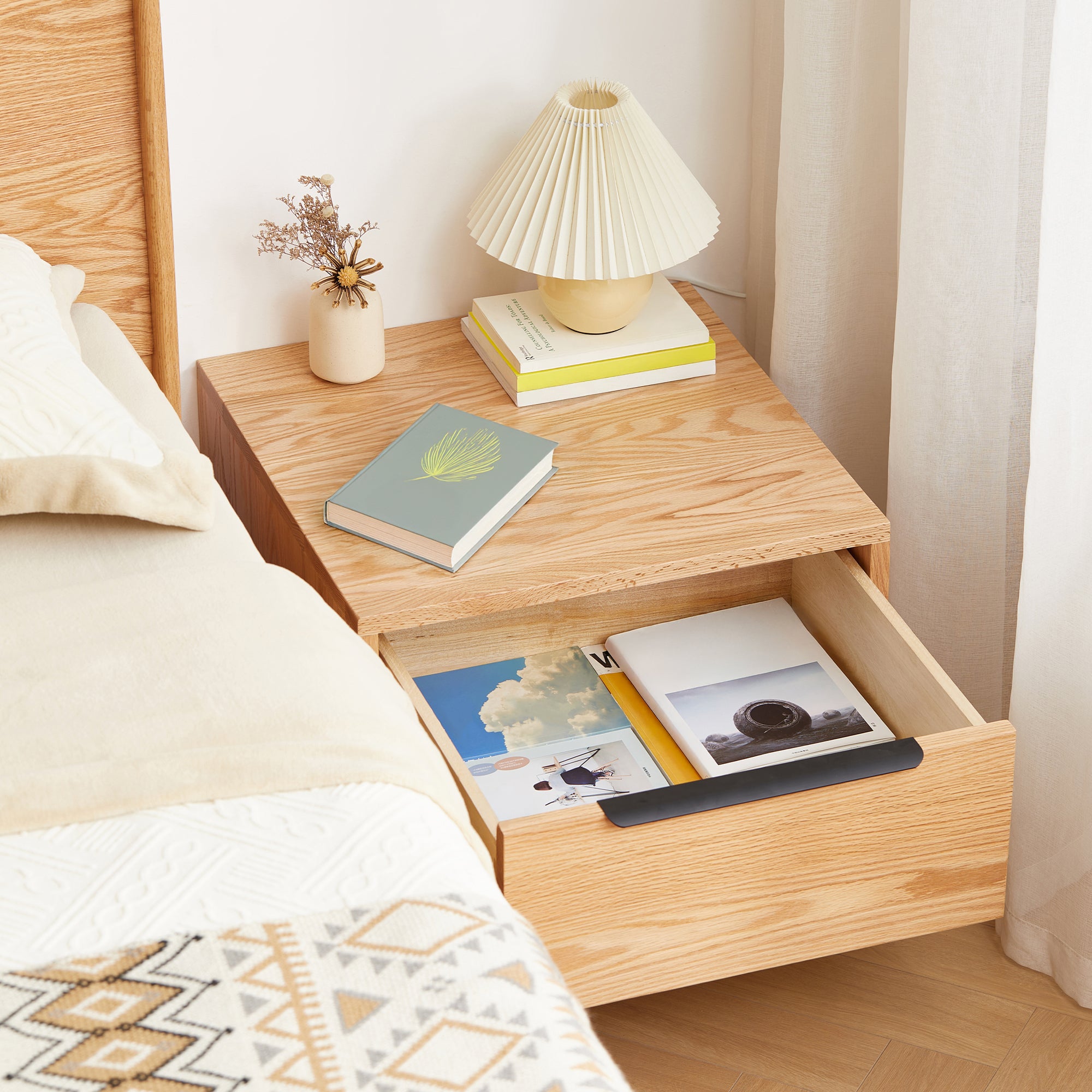 Ringsted Bedside Table