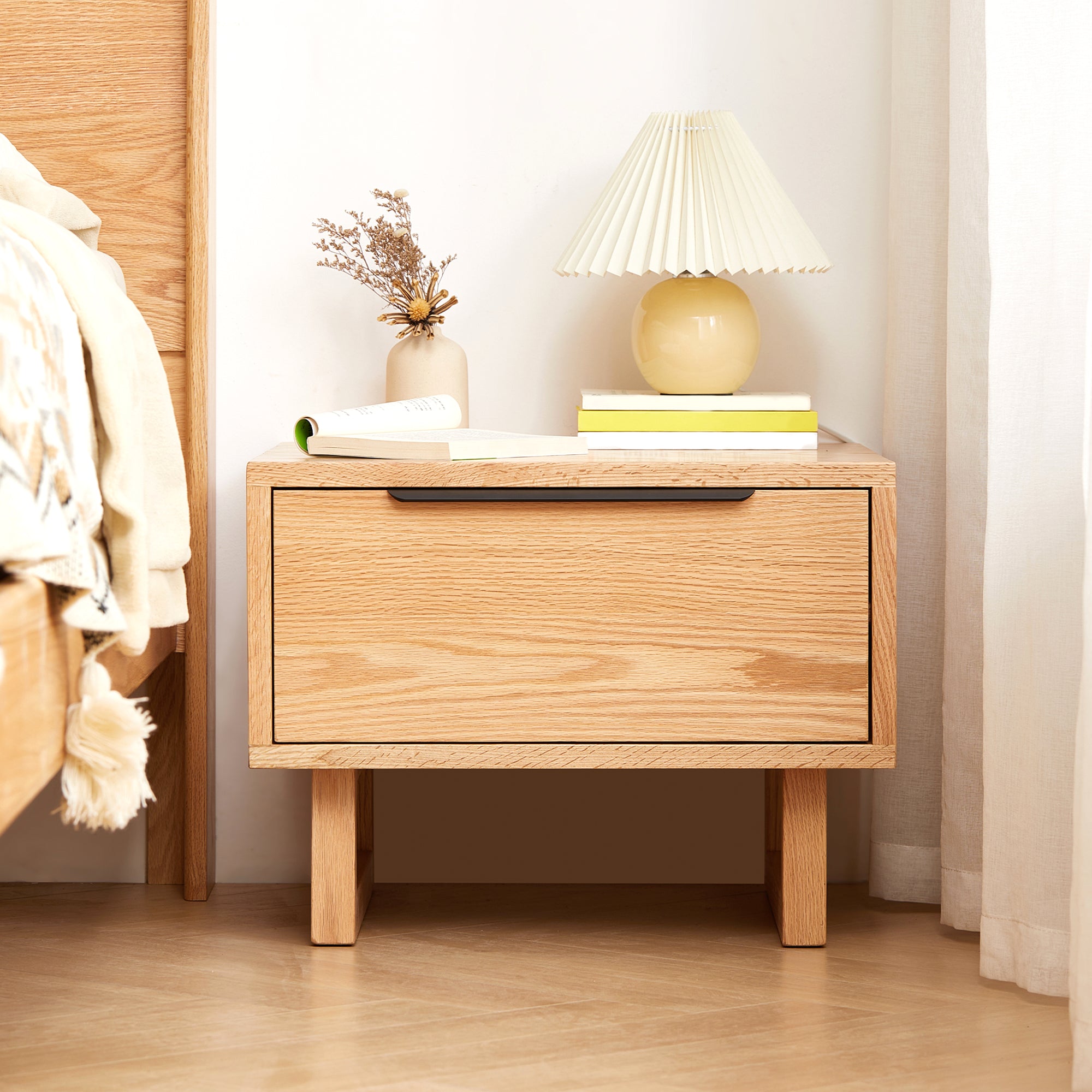 Ringsted Bedside Table