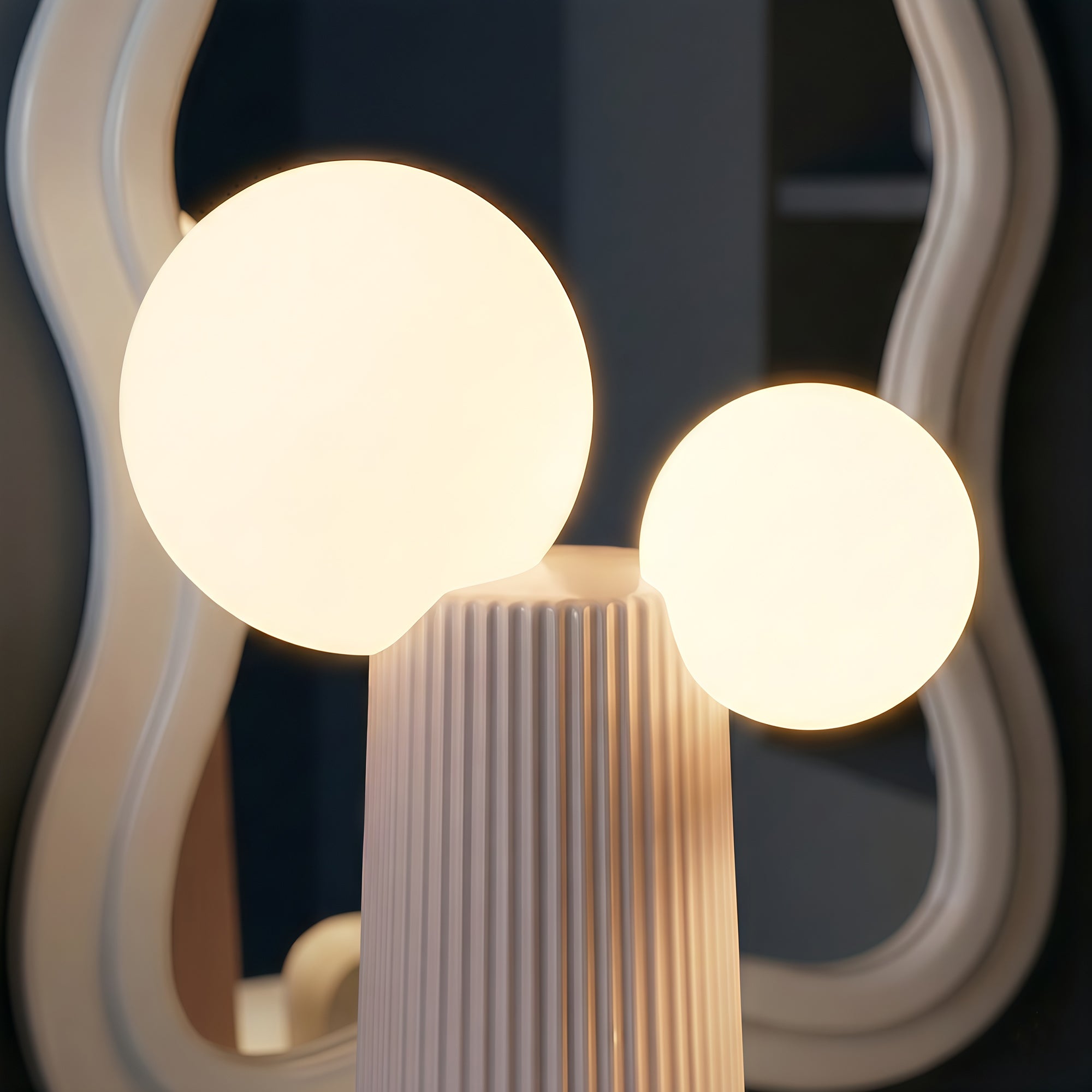 Sjøgata Replica Land Table Lamp