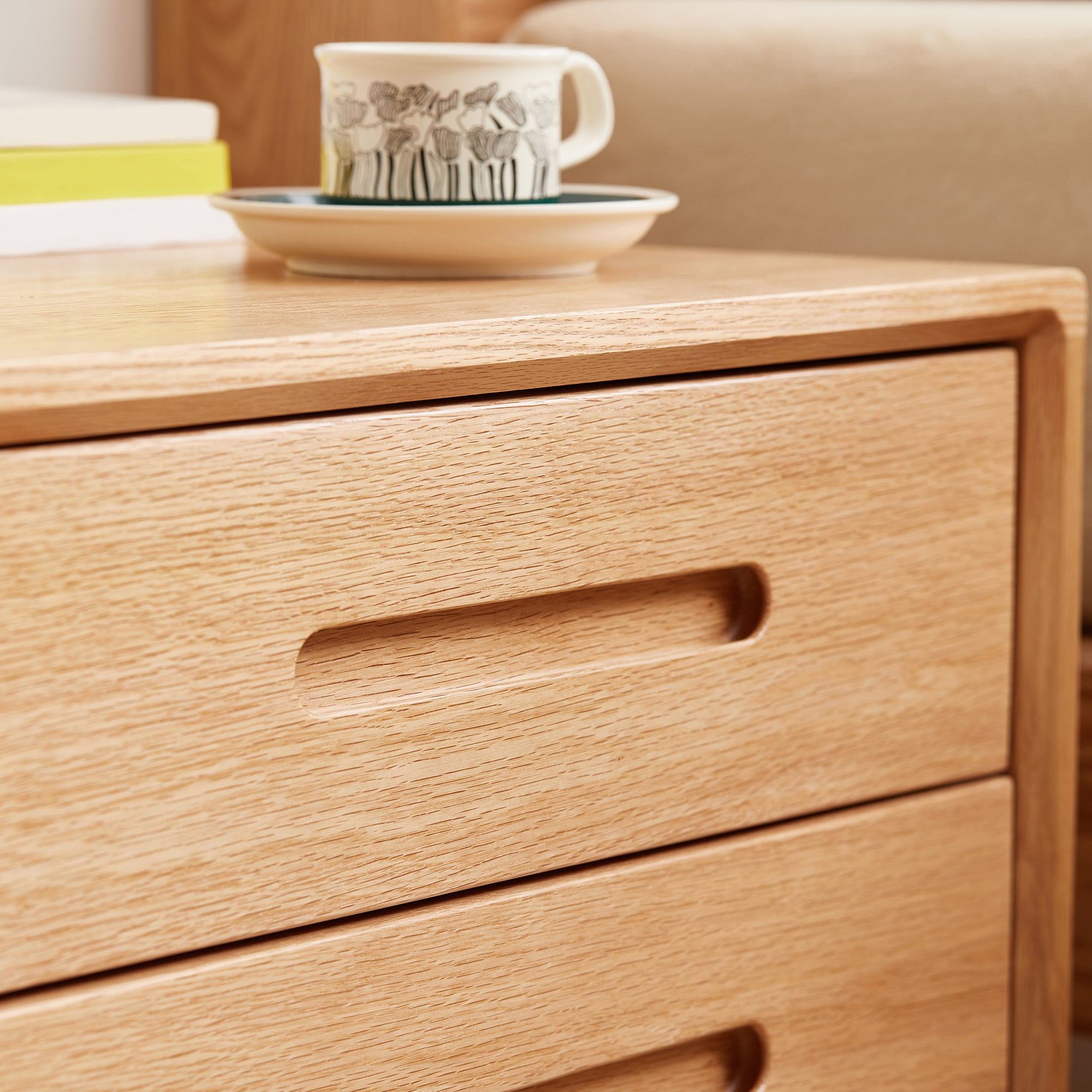 Struer Bedside Table