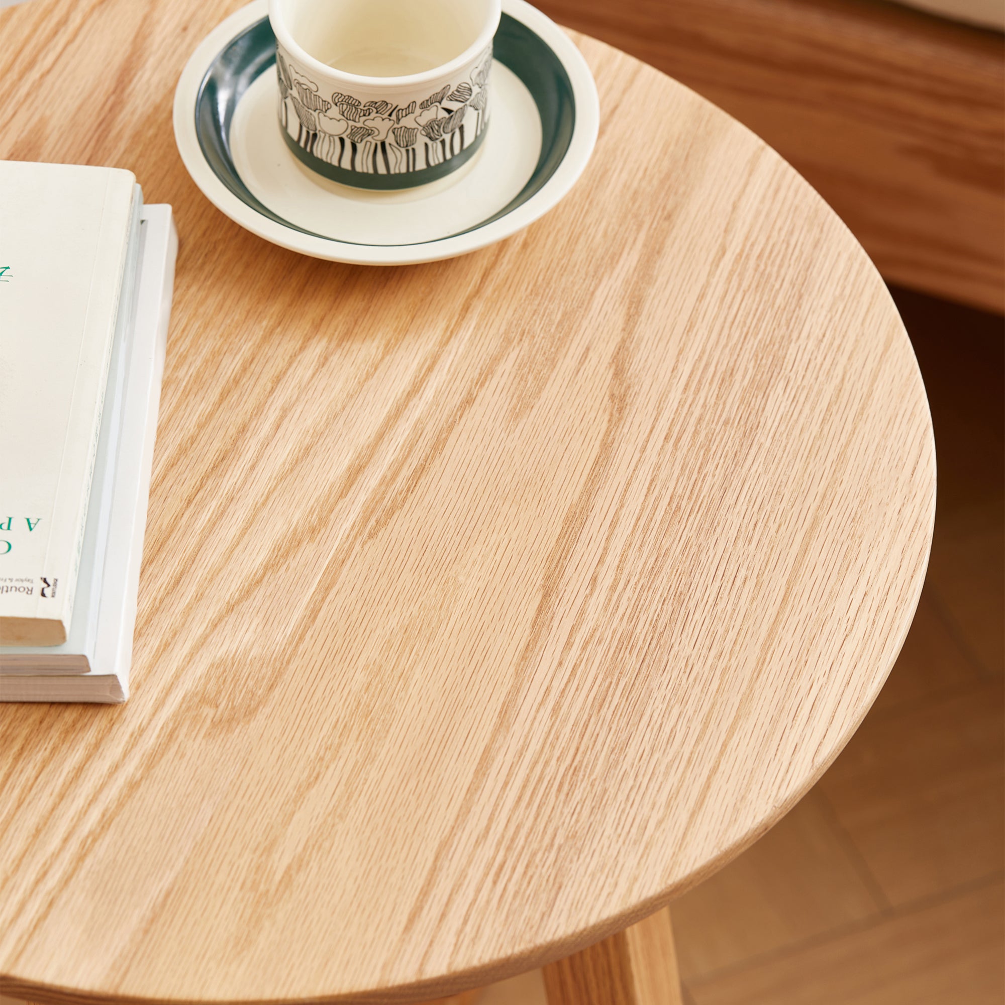 Viborg Round Side Table