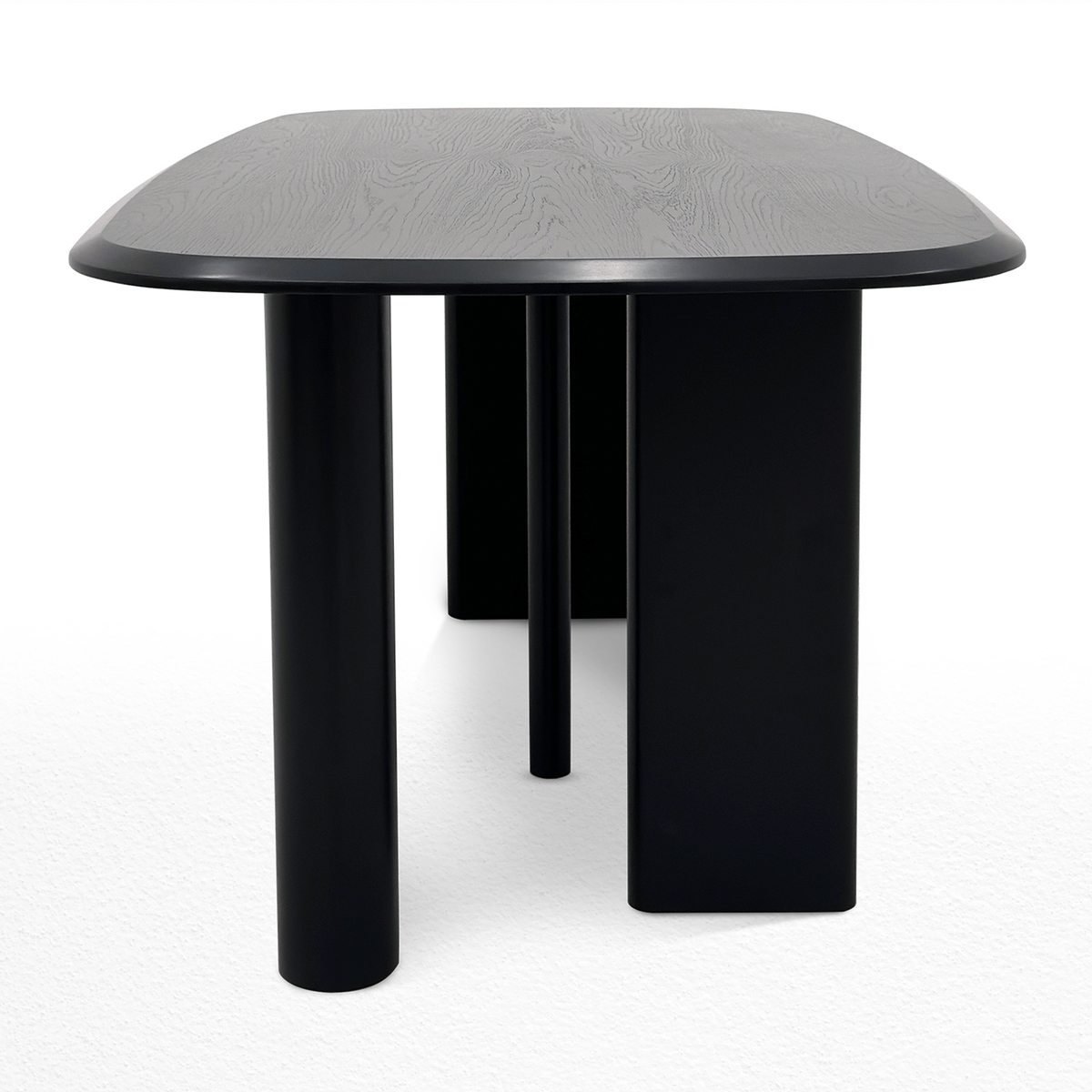 Billund Oak Veneer 4-6 Seater Dining Table