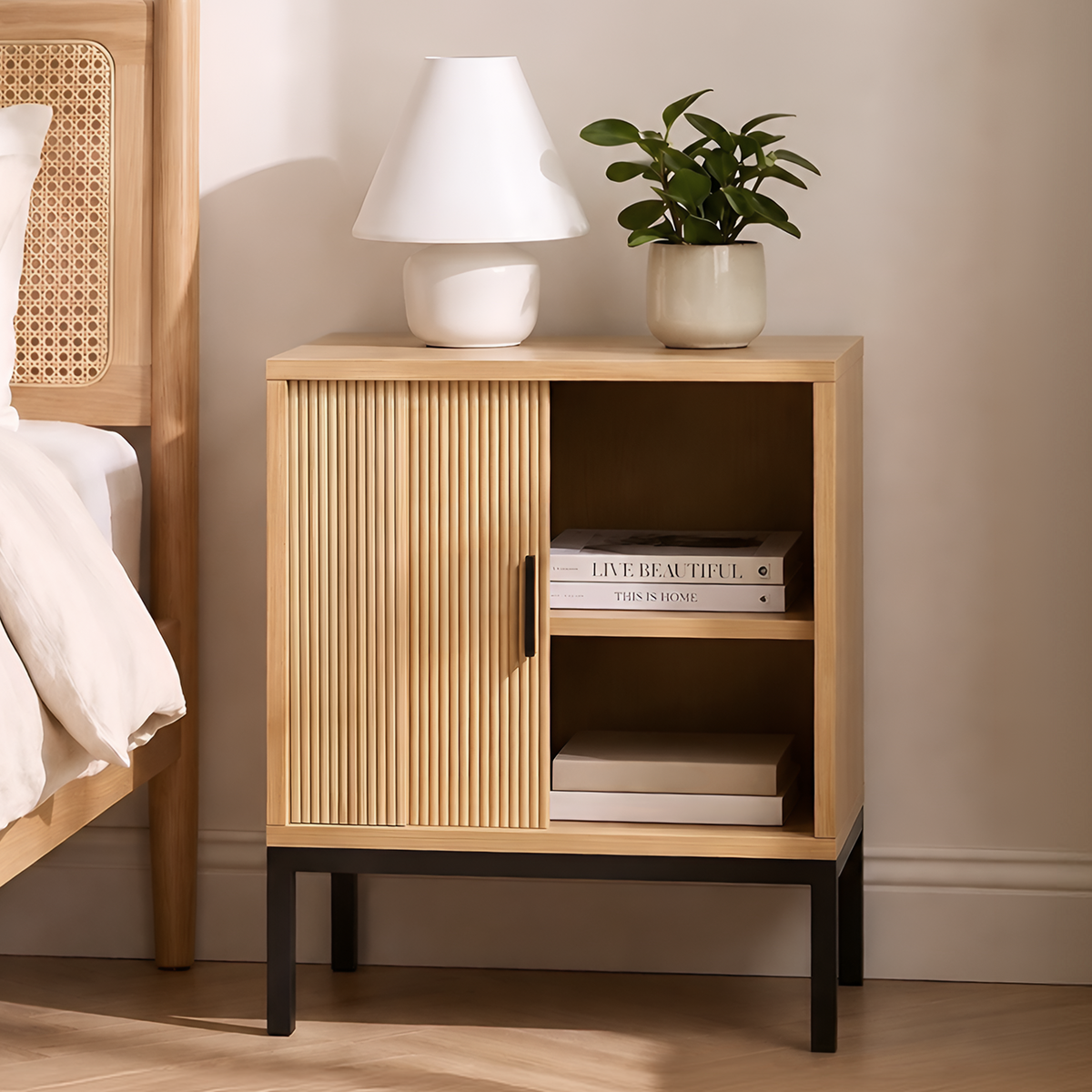 Sønderborg Bedside Table